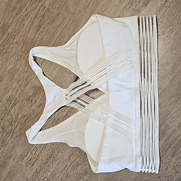 NWOT Curves and CombatBoots Mesh Bralette White Sports Bra size Large - Picture 2 of 8